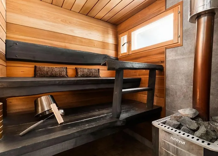 Ritva - Modern - Lakefront - Hot Tub Hyvinkää