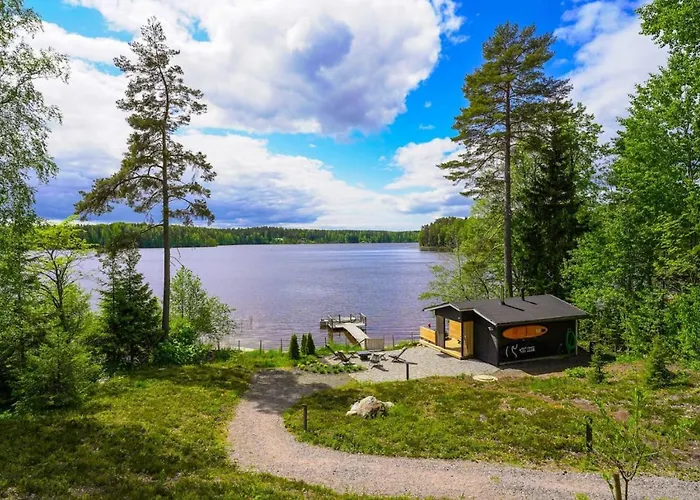Ritva - Modern - Lakefront - Hot Tub Hyvinkää